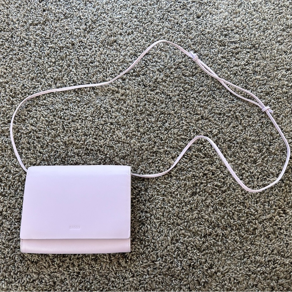 BAGGU Compact Crossbody Purse Purple Lavender Lilac Pink Adjustable
